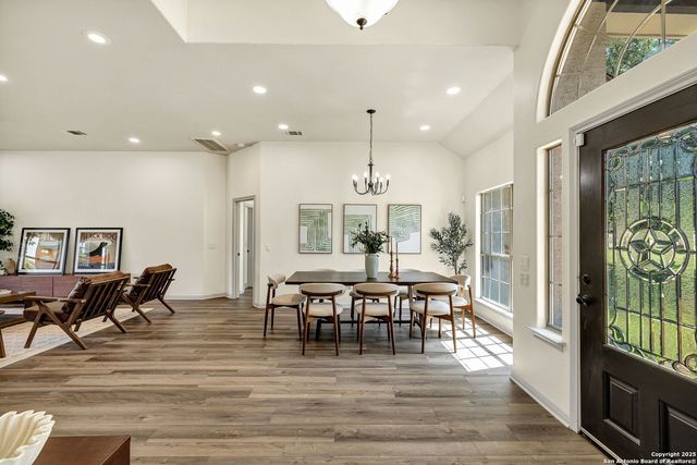 913 Long Mdw, Spring Branch, TX 78070