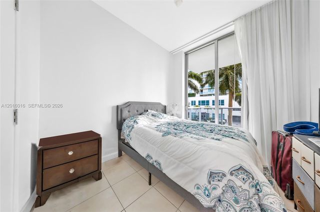 7928 East Dr 305, North Bay Village, FL 33141
