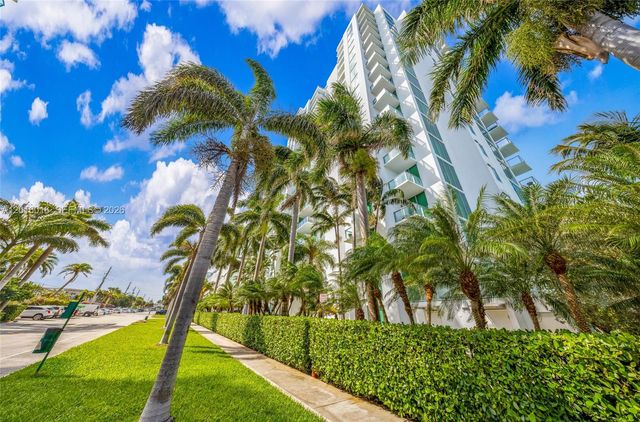 7928 East Dr 305, North Bay Village, FL 33141