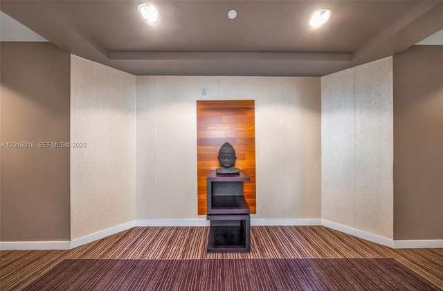 7928 East Dr 305, North Bay Village, FL 33141