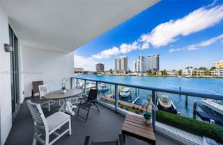 7928 East Dr 305, North Bay Village, FL 33141