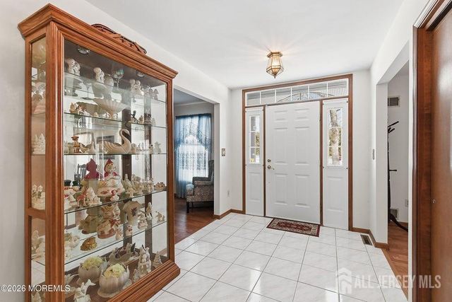 702 Radcliffe Road, Lacey, NJ 08734