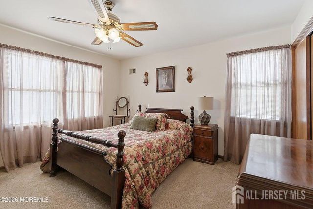 702 Radcliffe Road, Lacey, NJ 08734