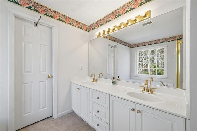 1234 Brenda NW Court, Acworth, GA 30101