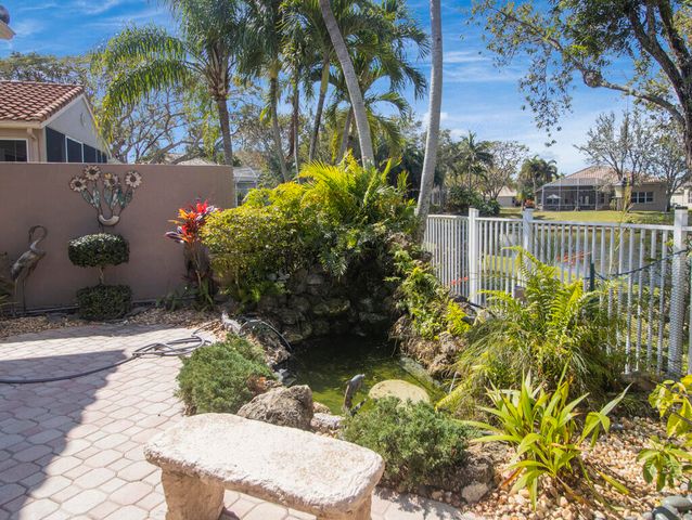 6507 Pavone Street, Lake Worth, FL 33467