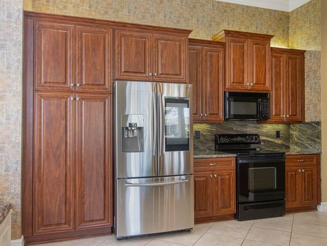 6507 Pavone Street, Lake Worth, FL 33467