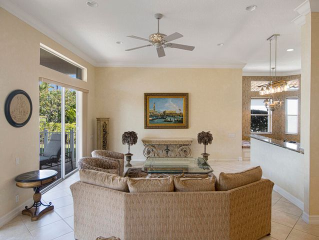 6507 Pavone Street, Lake Worth, FL 33467