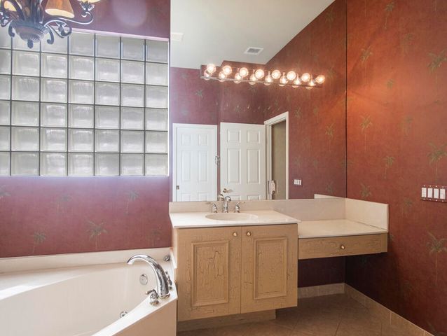 6507 Pavone Street, Lake Worth, FL 33467