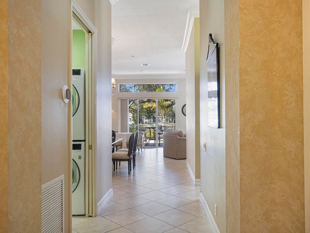 6507 Pavone Street, Lake Worth, FL 33467