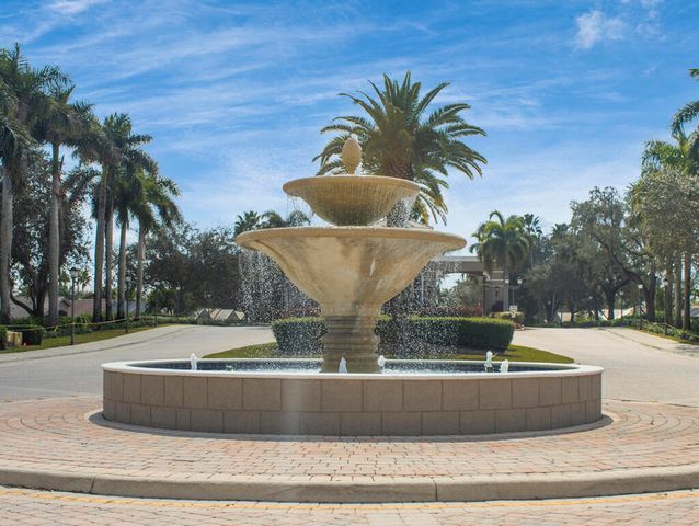 6507 Pavone Street, Lake Worth, FL 33467