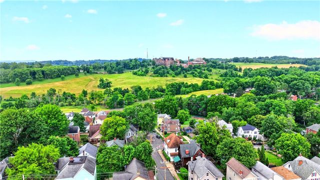 433 Harrison Ave, City Of Greensburg, PA 15601