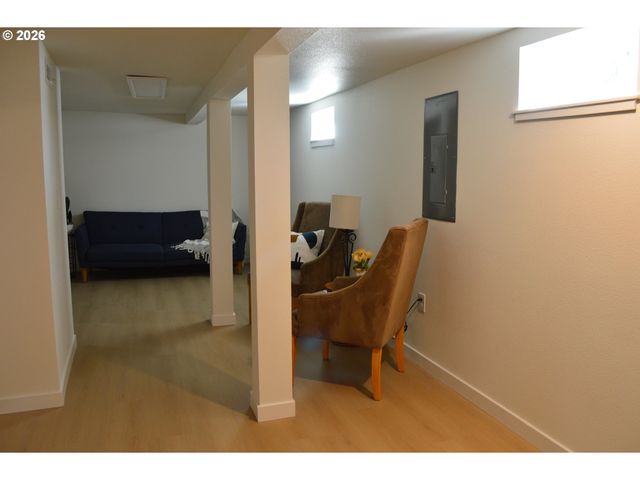 4245 Se 89TH Ave, Portland, OR 97266