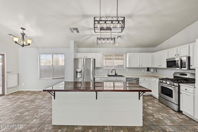 13950 W MAUI Lane, Surprise, AZ 85379