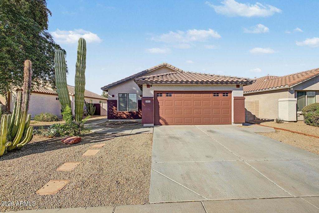 13950 W MAUI Lane, Surprise, AZ 85379 — photo 2