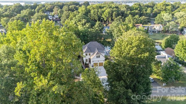 21216 Rio Oro Drive, Cornelius, NC 28031