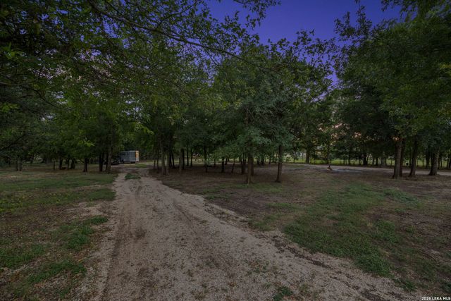 9532 WINDWOOD DR, Boerne, TX 78006