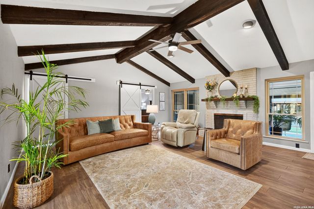 9532 WINDWOOD DR, Boerne, TX 78006
