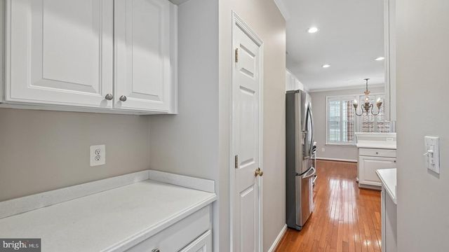 47761 SCOTSBOROUGH SQ, Sterling, VA 20165