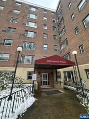 2345 Linwood Avenue 4B, Fort Lee, NJ 07024