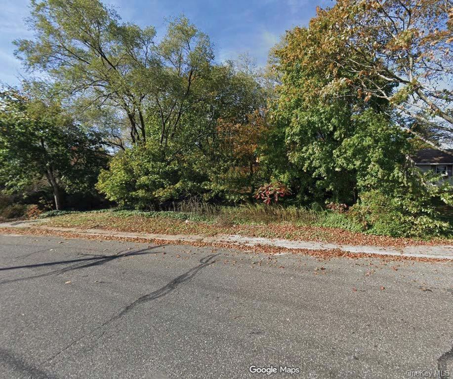 2700 Connecticut Avenue, Medford, NY 11763 — exterior
