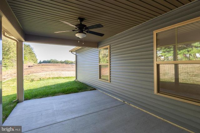 93 HASKELL DR, Martinsburg, WV 25404
