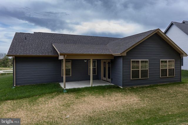 93 HASKELL DR, Martinsburg, WV 25404