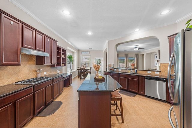 2153 Summit Mist Drive, Conroe, TX 77304