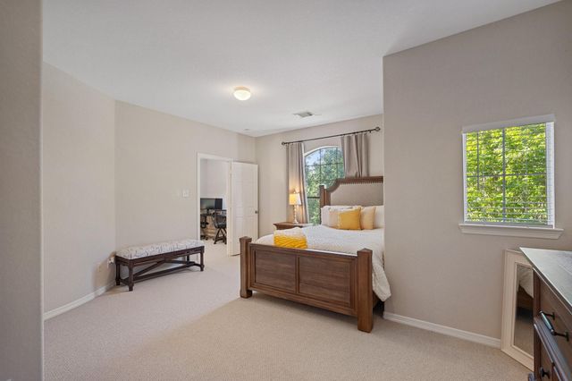 2153 Summit Mist Drive, Conroe, TX 77304