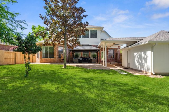 2153 Summit Mist Drive, Conroe, TX 77304