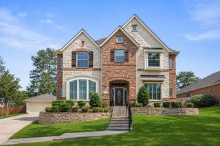 2153 Summit Mist Drive, Conroe, TX 77304