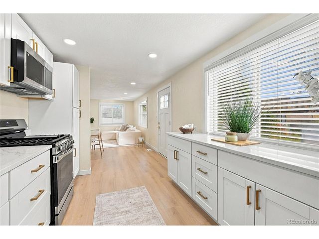 6861 E 75th Pl, Commerce City, CO 80022