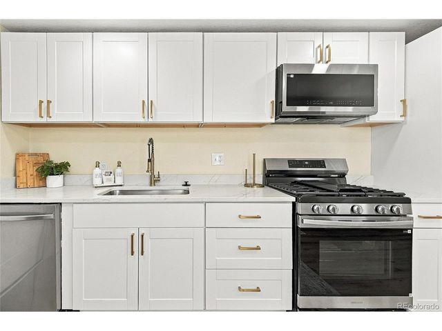 6861 E 75th Pl, Commerce City, CO 80022