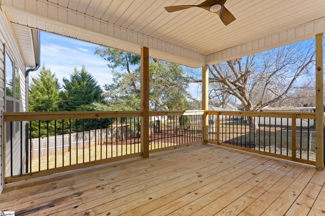 5 E 5th Street, Greenville, SC 29611