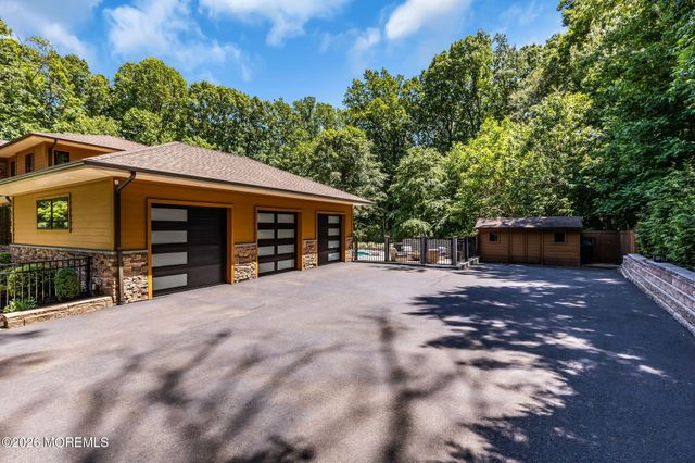 17 Hidden Hollow Terrace, Holmdel, NJ 07733