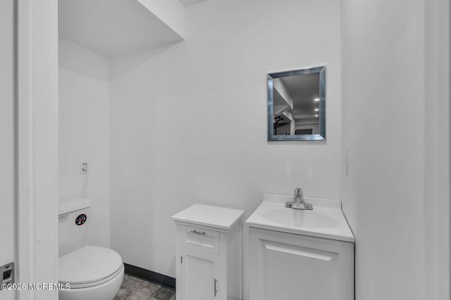 17 Hidden Hollow Terrace, Holmdel, NJ 07733