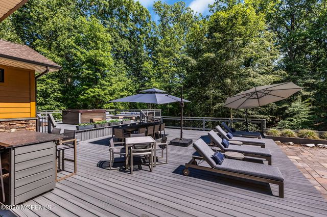 17 Hidden Hollow Terrace, Holmdel, NJ 07733