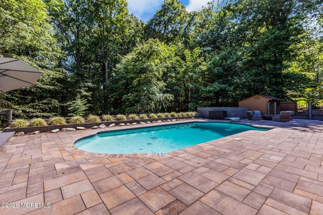 17 Hidden Hollow Terrace, Holmdel, NJ 07733