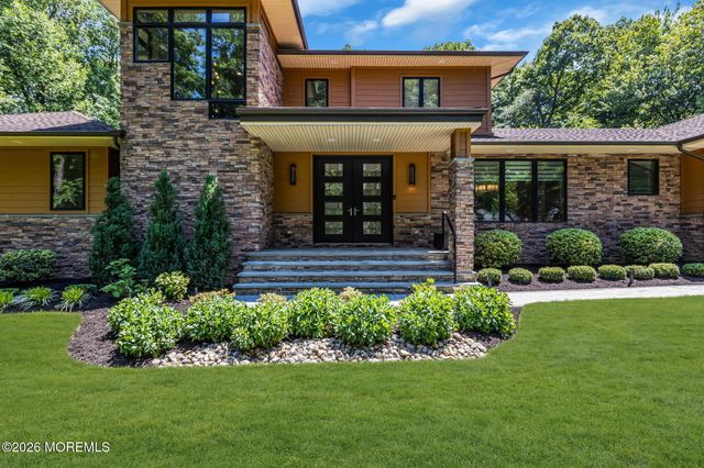 17 Hidden Hollow Terrace, Holmdel, NJ 07733
