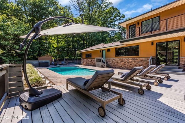 17 Hidden Hollow Terrace, Holmdel, NJ 07733