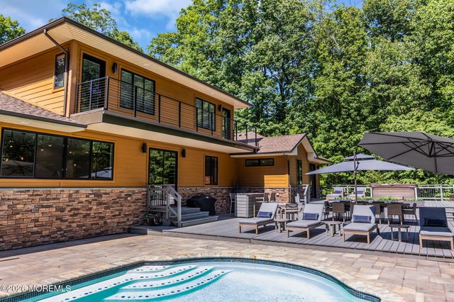 17 Hidden Hollow Terrace, Holmdel, NJ 07733