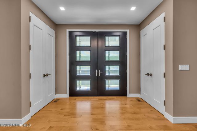 17 Hidden Hollow Terrace, Holmdel, NJ 07733