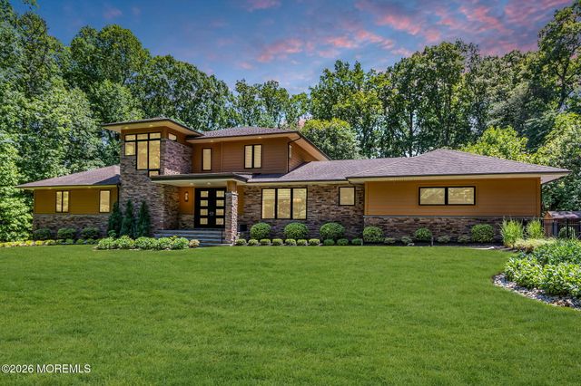 17 Hidden Hollow Terrace, Holmdel, NJ 07733