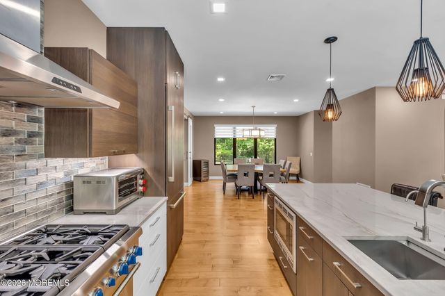 17 Hidden Hollow Terrace, Holmdel, NJ 07733