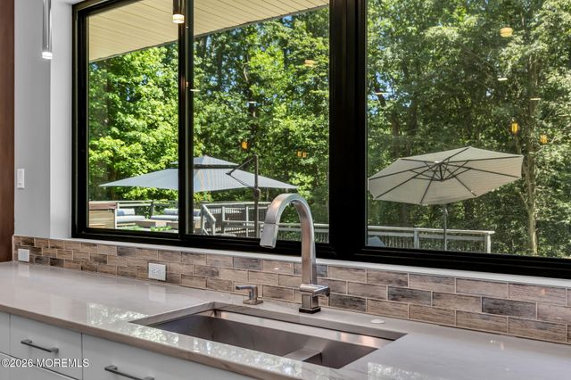 17 Hidden Hollow Terrace, Holmdel, NJ 07733