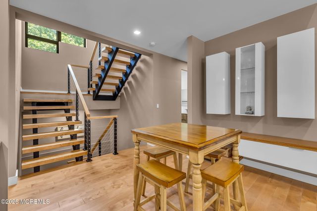 17 Hidden Hollow Terrace, Holmdel, NJ 07733