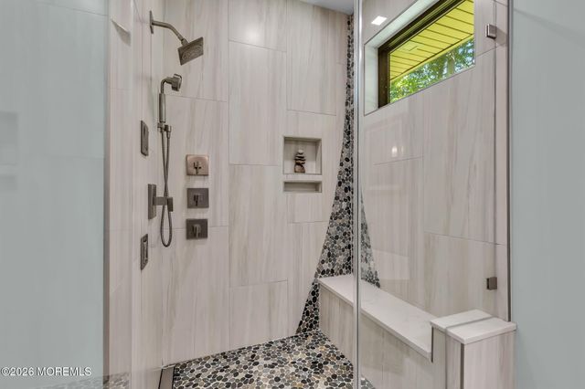 17 Hidden Hollow Terrace, Holmdel, NJ 07733