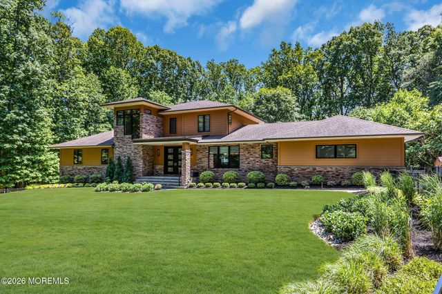17 Hidden Hollow Terrace, Holmdel, NJ 07733