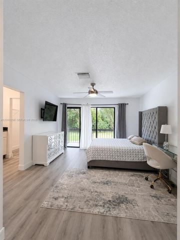 21866 Cypress Circle 31C, Boca Raton, FL 33433