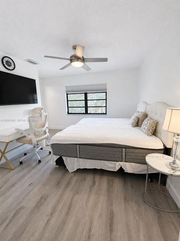 21866 Cypress Circle 31C, Boca Raton, FL 33433