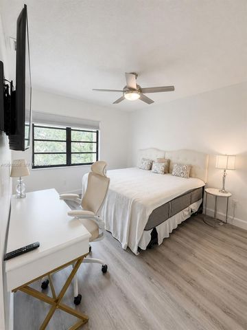 21866 Cypress Circle 31C, Boca Raton, FL 33433